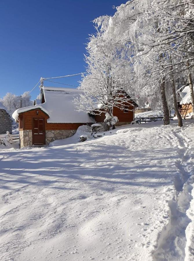 Family Farm Bungalow Жабляк Екстер'єр фото